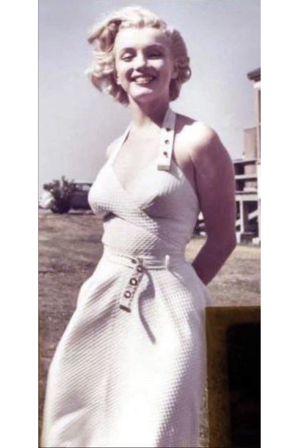 Marilyn Parade Dress - Astrology