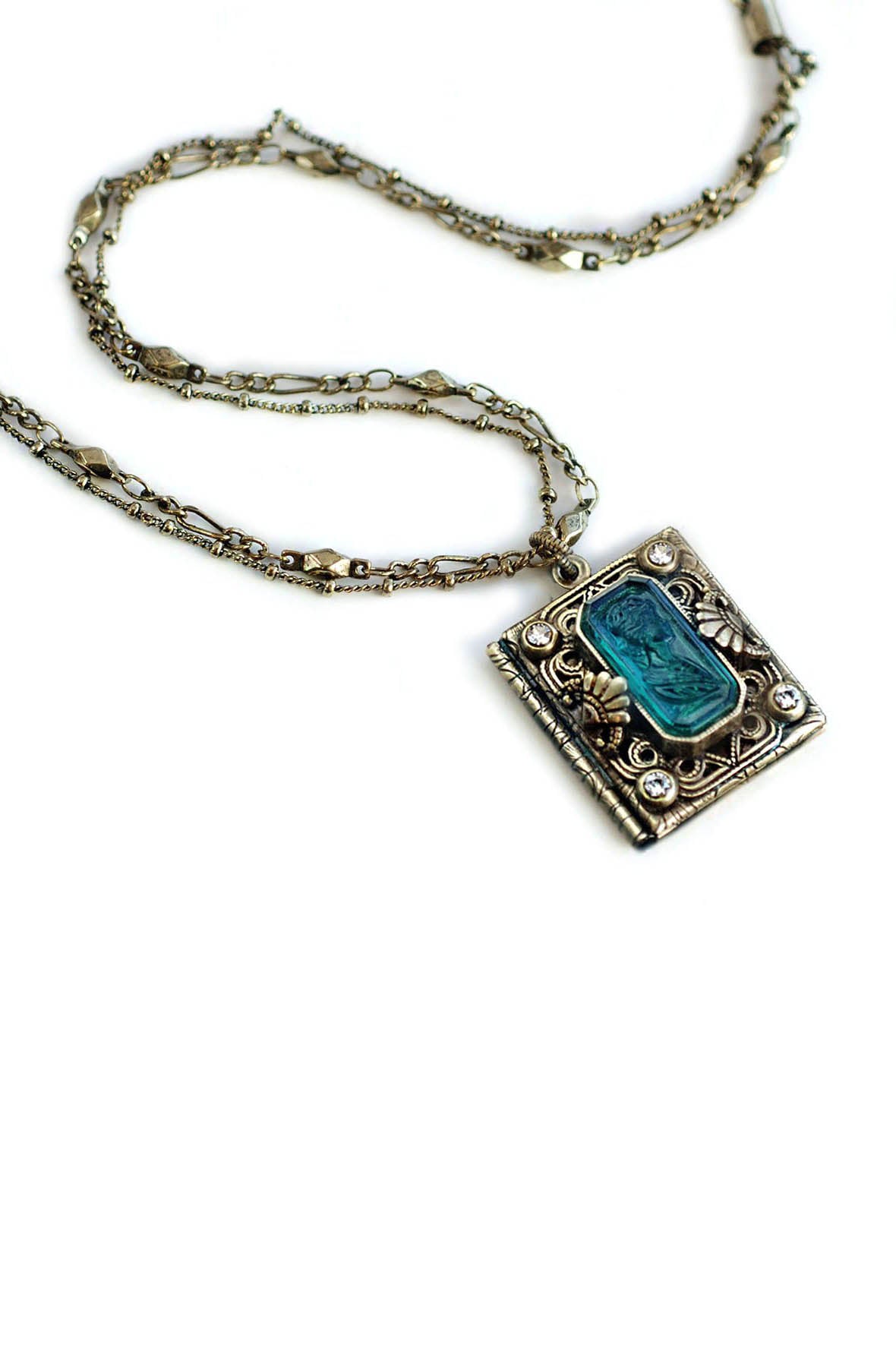 Sweet Romance Bronze Intaglio Book Locket