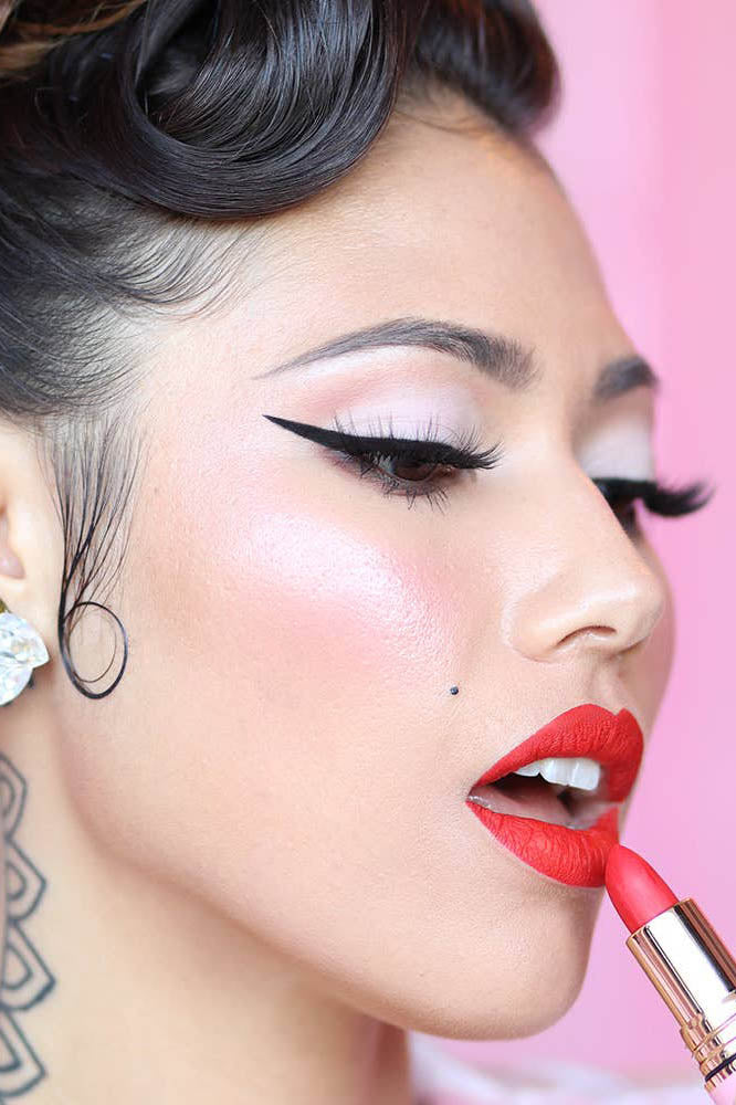 Dafna Beauty Matte Lipstick - Vintage Starlet