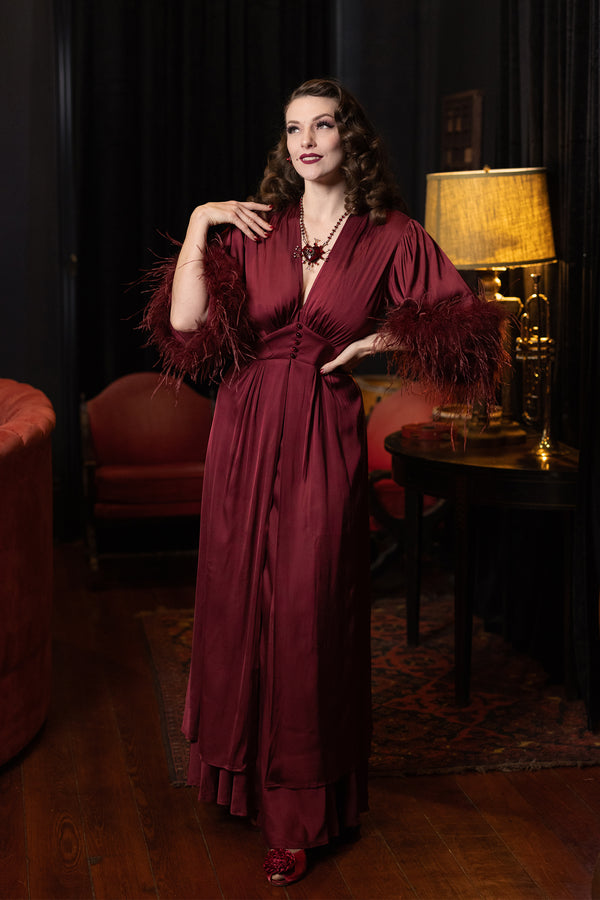 Glam Harlow Robe - Scarlet Starlet