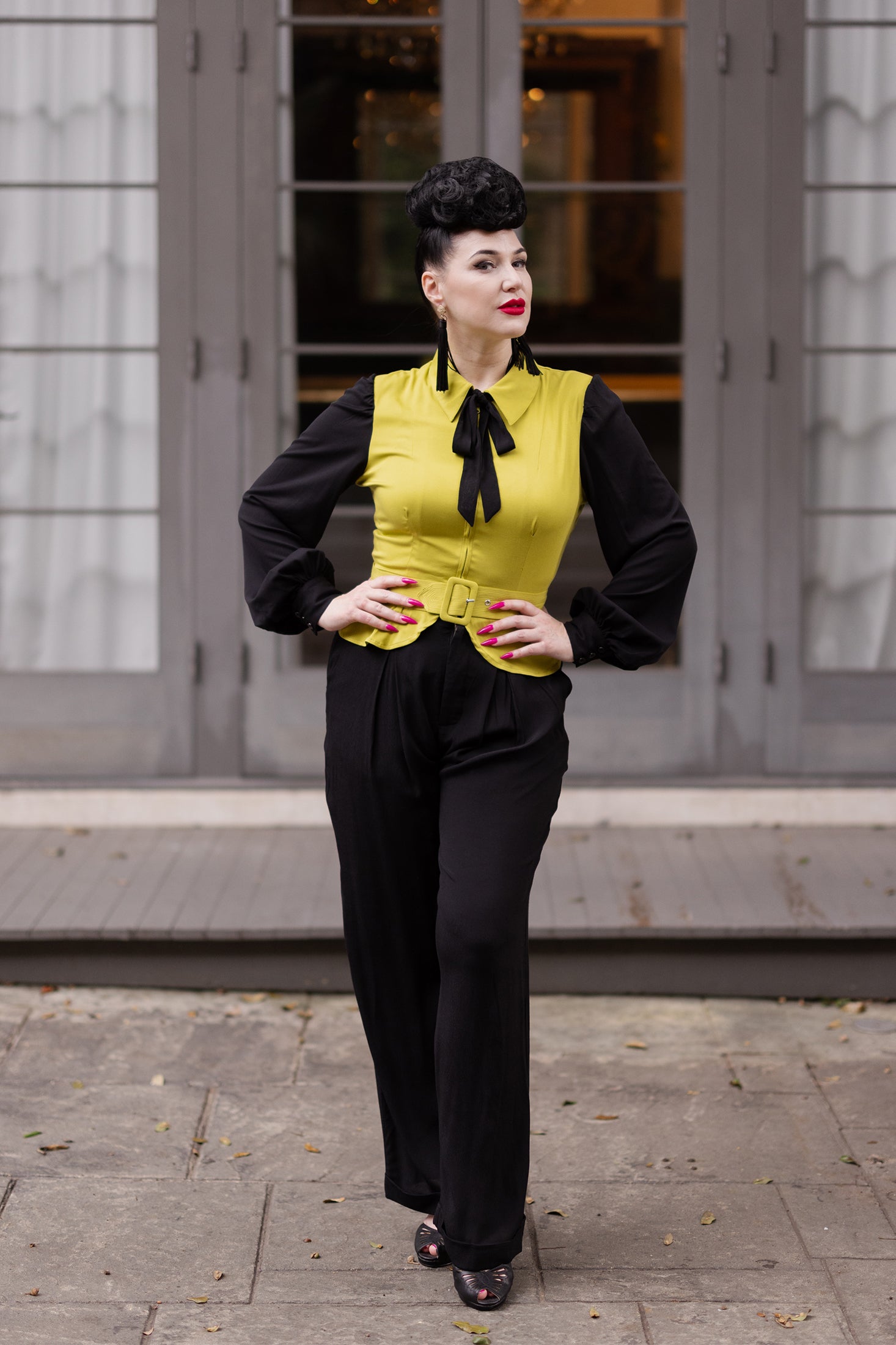 Straight Leg High Waist Trousers - Black - Final Sale 2 Straight Leg High Waist Trousers - Black - Final Sale 2