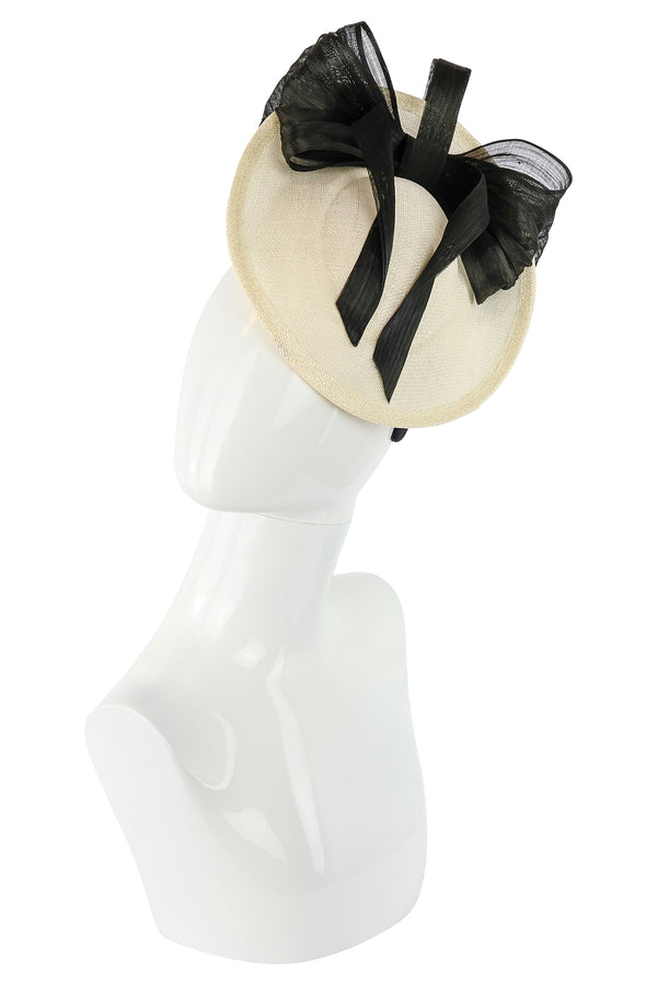Cupid's Millinery Bespoke Sinamay Fascinator with Bow