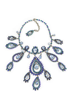 De Luxe Gypsy Teardrop Bib Necklace