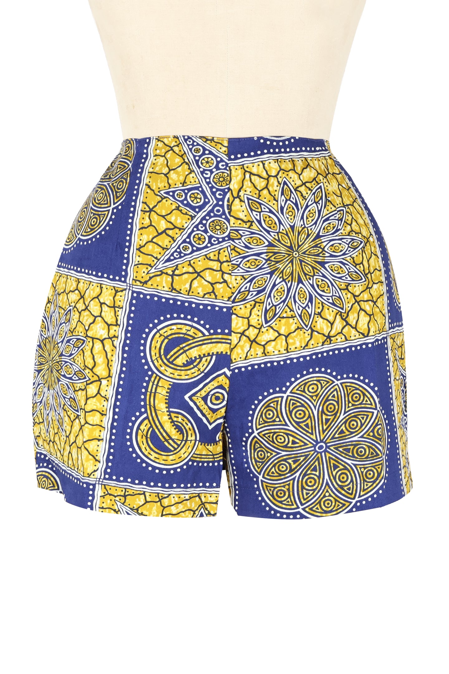 Hot Short - Tiki Batik ##description##
