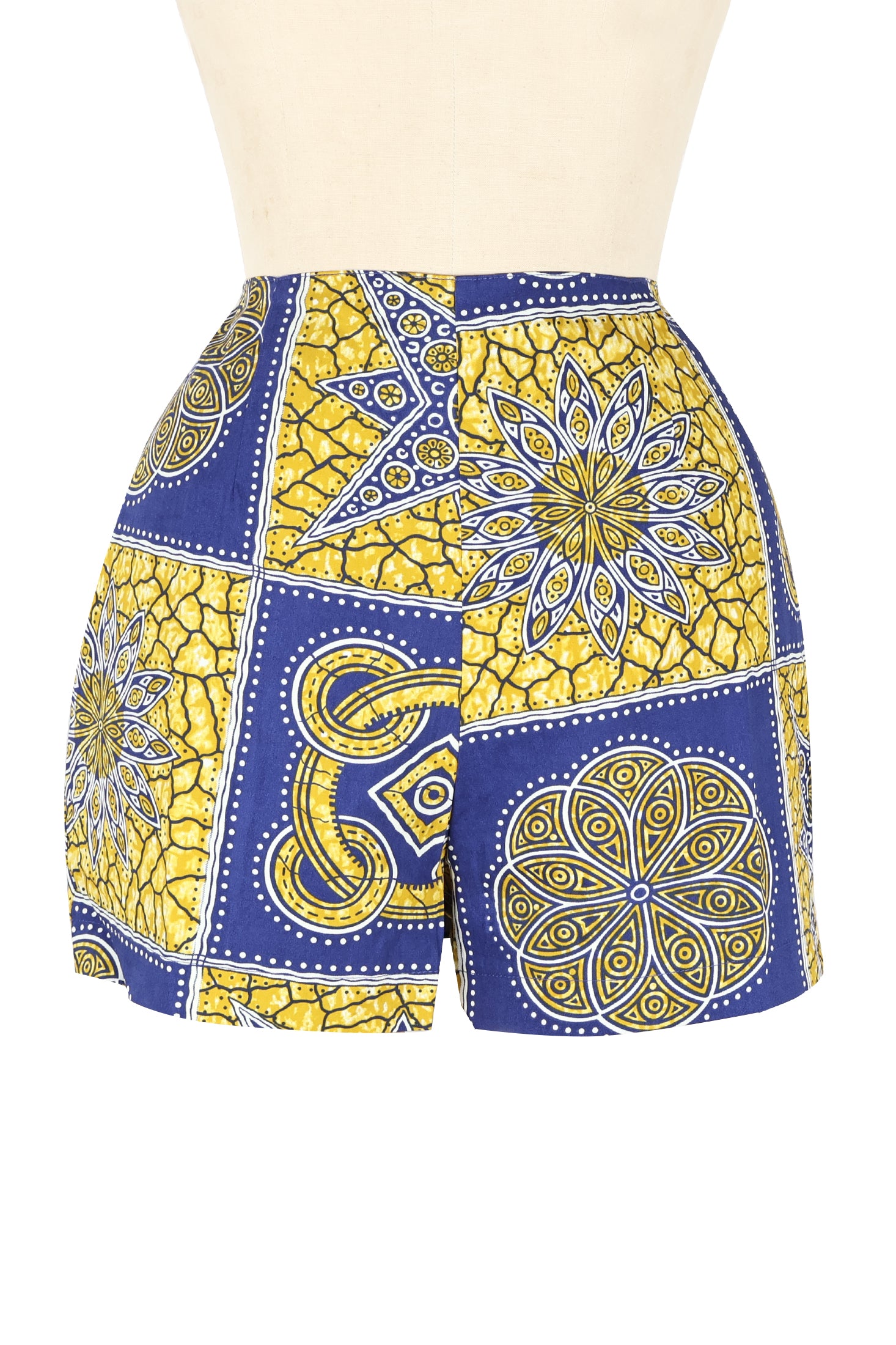 Hot Short - Tiki Batik ##description##