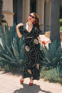 Ziggy Wrap Top - Wave and Waterlilies