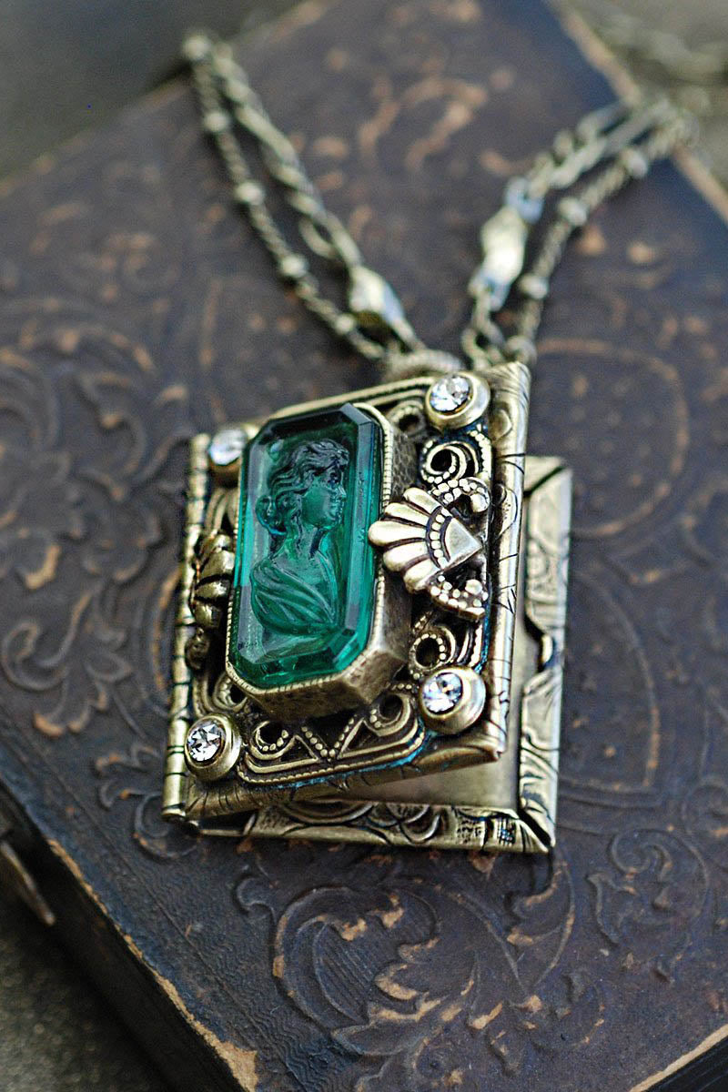 Sweet Romance Bronze Intaglio Book Locket