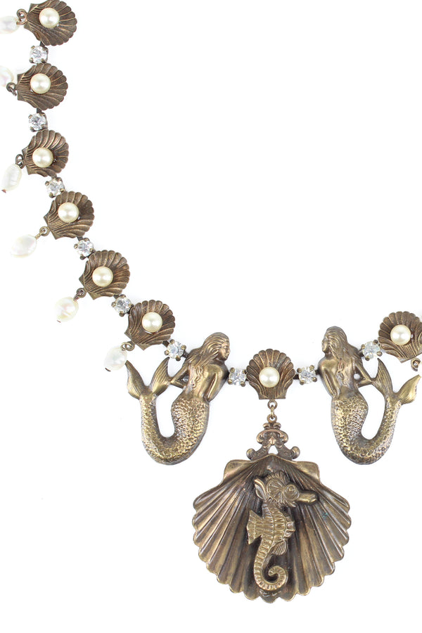 De Luxe Mermaid Pearl Necklace