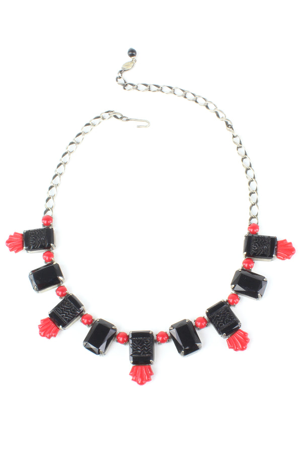 De Luxe Deco Black & Red Necklace