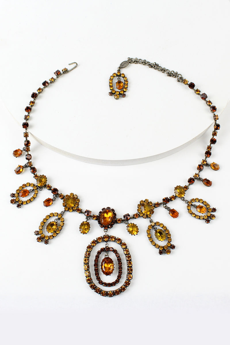 De Luxe Gypsy Oval Necklace